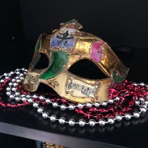 New Orleans Decorate Face Mask